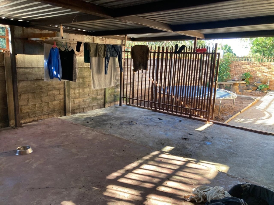 2 Bedroom Property for Sale in Bodorp North West